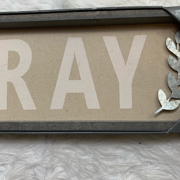 ๐ซ1 LEFT๐ซ๐HP๐MAKE OFFER ๐PRAY LINEN BOX HOME - Picture 4 of 6